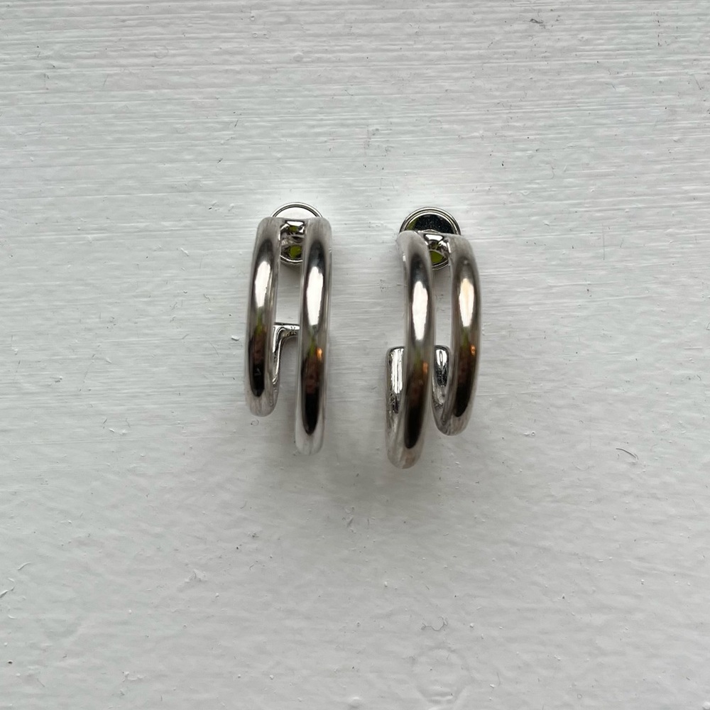 Mejuri Twin Hoop Earrings - Silver